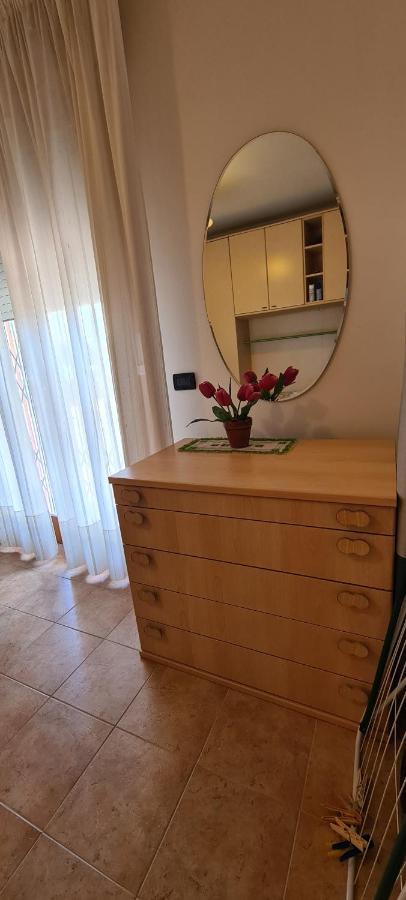 Residence Ipanema - Walterigato Apartments Solo Per Famiglie Lido di Jesolo Bagian luar foto